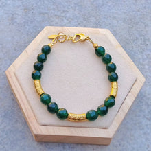 Load image into Gallery viewer, Green Agate Bracelet
