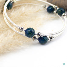 Load image into Gallery viewer, Hand wrapped Glass Bead Bracelet
